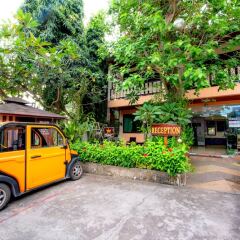 Отель Asia Resort Koh Tao парковка