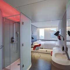 Отель citizenM Copenhagen Radhuspladsen Дания, Копенгаген - отзывы, цены и фото номеров - забронировать отель citizenM Copenhagen Radhuspladsen онлайн ванная