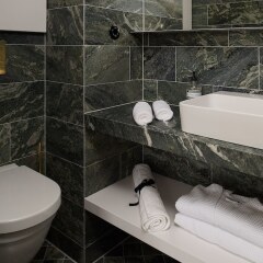 Отель Spinoza Suites Нидерланды, Амстердам - отзывы, цены и фото номеров - забронировать отель Spinoza Suites онлайн ванная фото 2