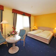 Hotel Alexander Меран комната для гостей