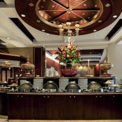Отель Mercure Mandalay Hill Resort питание фото 2