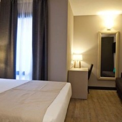 May Ramblas Hotel комната для гостей