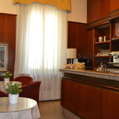 Hotel Residence Парма гостиничный бар