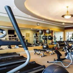 Отель Hilton Sharjah ОАЭ, Шарджа - 10 отзывов об отеле, цены и фото номеров - забронировать отель Hilton Sharjah онлайн фитнесс-зал фото 3