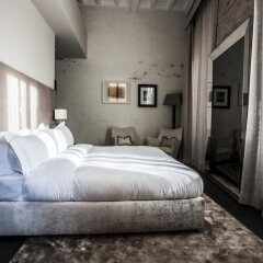 DOM Hotel Roma сейф в номере