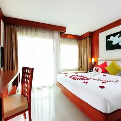 Отель Baumancasa Beach Resort сейф в номере