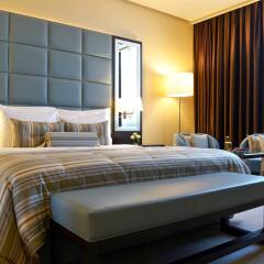 Millennium Hotel and Convention Centre Kuwait комната для гостей