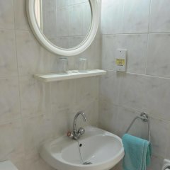 Artemis Hotel Apartments in Protaras, Cyprus from 85$, photos, reviews - zenhotels.com bathroom photo 2