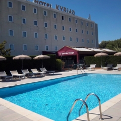 Отель Kyriad Cannes Mandelieu бассейн фото 3