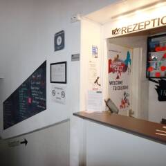 Penny Pincher Inn - Cologne Hostel Кёльн интерьер отеля