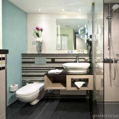 Отель Crowne Plaza Berlin City Centre ванная