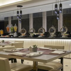 Отель Vistana Kuala Lumpur Titiwangsa Малайзия, Куала-Лумпур - отзывы, цены и фото номеров - забронировать отель Vistana Kuala Lumpur Titiwangsa онлайн питание фото 3