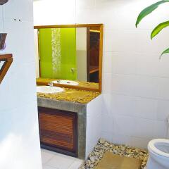 Отель Areeya Phuree Resort ванная