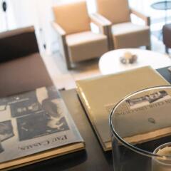 Pol & Grace Hotel интерьер отеля