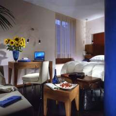 Hotel Art By The Spanish Steps в номере