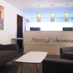 Отель Residence Pierre & Vacances Barcelona Sants Барселона интерьер отеля
