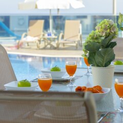 Отель Mike & Lenos Tsoukkas Seafront Villas Кипр, Протарас - отзывы, цены и фото номеров - забронировать отель Mike & Lenos Tsoukkas Seafront Villas онлайн помещение для мероприятий