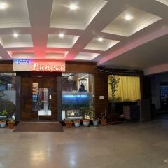 Hotel puneet international интерьер отеля