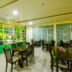 Отель Anantra Pattaya Resort by CPG питание