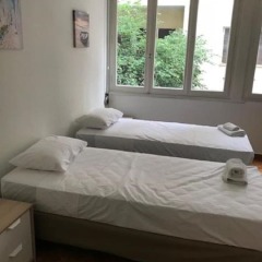 Апартаменты Kaniggos Two bedroom Big Apartment комната для гостей фото 5