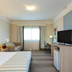 Отель Comfort Suites Londrina комната для гостей фото 4