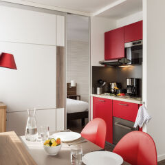 Отель Aparthotel Adagio Frankfurt City Messe в номере фото 2