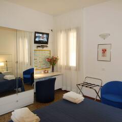 Отель Santa Margherita Guest House Италия, Венеция - отзывы, цены и фото номеров - забронировать отель Santa Margherita Guest House онлайн удобства в номере