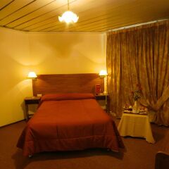 Hotel Carollo сейф в номере
