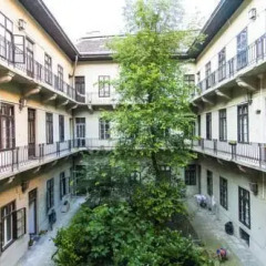 Отель Tomkha Apartman