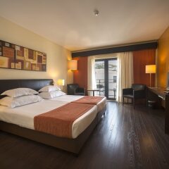 Отель Vila Gale Santa Cruz Санта-Крус комната для гостей