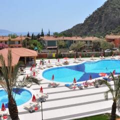 Montebello Resort & Spa – All Inclusive Турция, Олудениз - отзывы, цены и фото номеров - забронировать отель Montebello Resort & Spa – All Inclusive онлайн бассейн фото 3