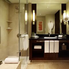 Отель Holiday Inn Macao Cotai Central ванная фото 2