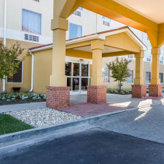Отель Comfort Inn фото 4