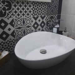 Отель Villa Flora Италия, Помпеи - отзывы, цены и фото номеров - забронировать отель Villa Flora онлайн ванная фото 2