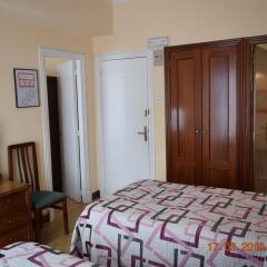 Отель Hostal La Mexicana Испания, Сантандер - отзывы, цены и фото номеров - забронировать отель Hostal La Mexicana онлайн комната для гостей фото 2