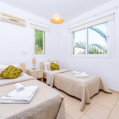 Отель Sirena Bay Villa 14 Кипр, Протарас - отзывы, цены и фото номеров - забронировать отель Sirena Bay Villa 14 онлайн