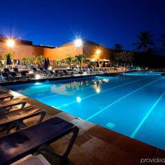 Отель Las Brisas Huatulco бассейн фото 2