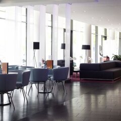 Отель Novotel München Messe Германия, Мюнхен - 4 отзыва об отеле, цены и фото номеров - забронировать отель Novotel München Messe онлайн интерьер отеля фото 3