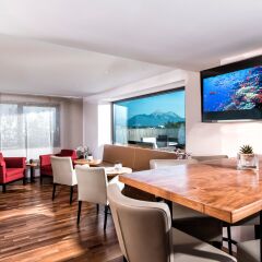 Отель Wyndham Grand Conference Center Зальцбург гостиничный бар