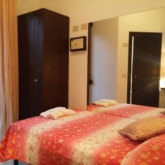 Hotel Memory комната для гостей