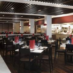Отель Crowne Plaza London - Heathrow фото 4