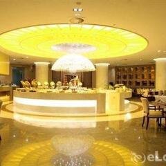 Отель Tang Dynasty West Market Hotel Xian Китай, Сиань - отзывы, цены и фото номеров - забронировать отель Tang Dynasty West Market Hotel Xian онлайн питание фото 2