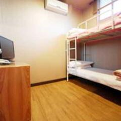 Beewon Guest House - Hostel сейф в номере