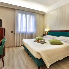 Отель Astoria, Sure Hotel Collection by Best Western Италия, Милан - 7 отзывов об отеле, цены и фото номеров - забронировать отель Astoria, Sure Hotel Collection by Best Western онлайн комната для гостей