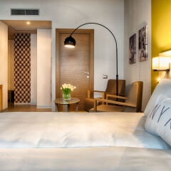 Отель NYX Hotel Milan by Leonardo Hotels Италия, Милан - 1 отзыв об отеле, цены и фото номеров - забронировать отель NYX Hotel Milan by Leonardo Hotels онлайн комната для гостей фото 2