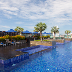 Отель Best Western Patong Beach бассейн фото 2