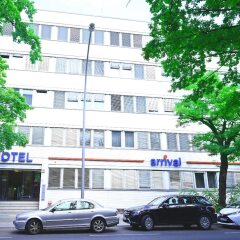 Hotel ARRIVAL парковка