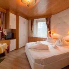 Hotel Garni Gunther Лана комната для гостей фото 3