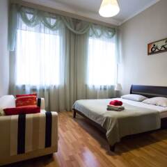 Апартаменты Four-room apartment on Nevsky 106 комната для гостей фото 4