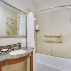 Отель Candlewood Suites Virginia Beach/Norfolk ванная фото 2